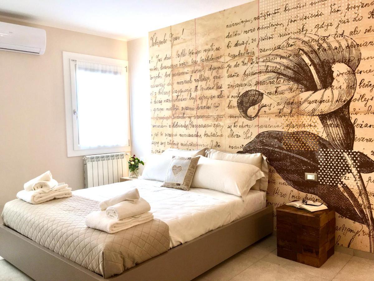 Colibri House Apartsuite Chioggia Sottomarina Eksteriør billede